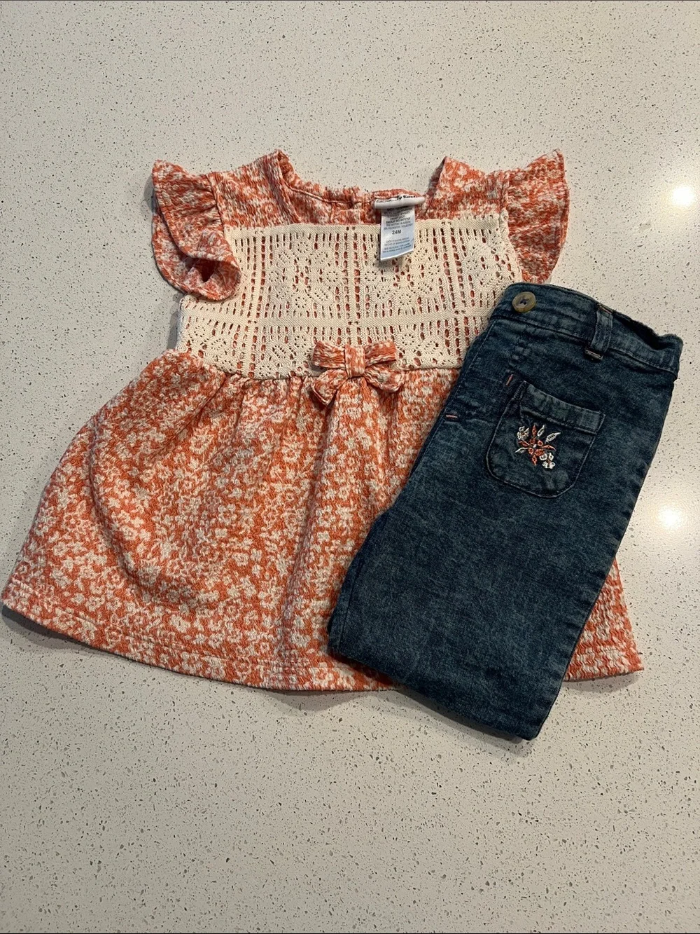 Daisy Fuentes lightweight crochet